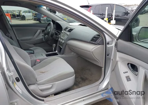 2011 Toyota Camry Le из США, поврежденный, VIN 4T1BF3EK1BU615747